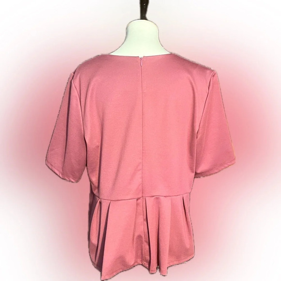 NWOT Vera Wang Peplum Top, zip back, elbow length sleeves, XXL - Picture 4 of 6